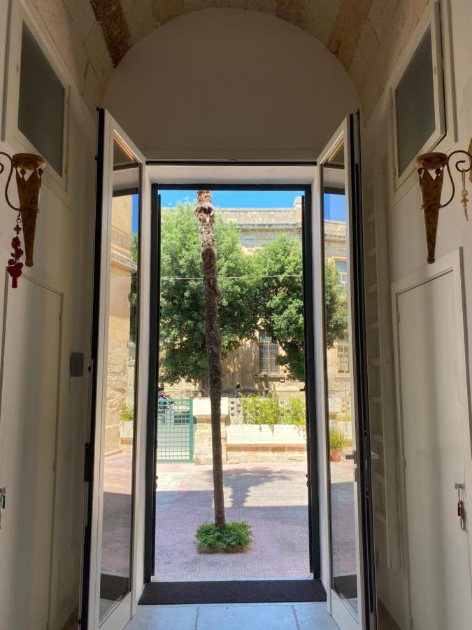 Suite Nina Lecce Exterior foto