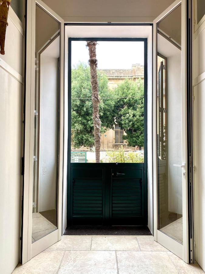 Suite Nina Lecce Exterior foto